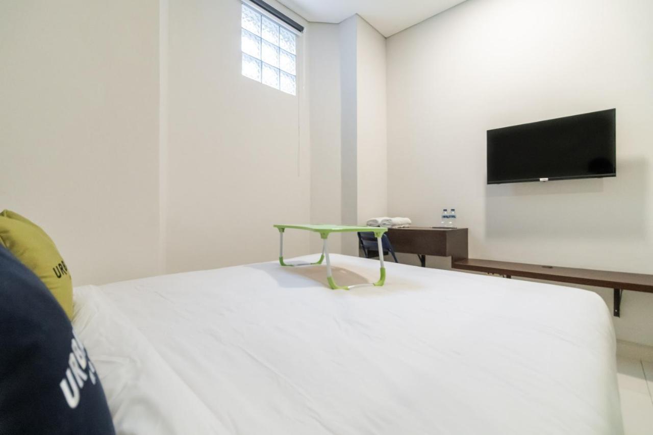 Urbanview Hotel Casa Kota Mangga Besar Jakarta Luaran gambar