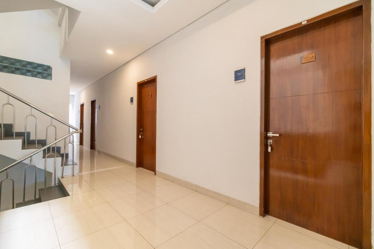 Urbanview Hotel Casa Kota Mangga Besar Jakarta Luaran gambar